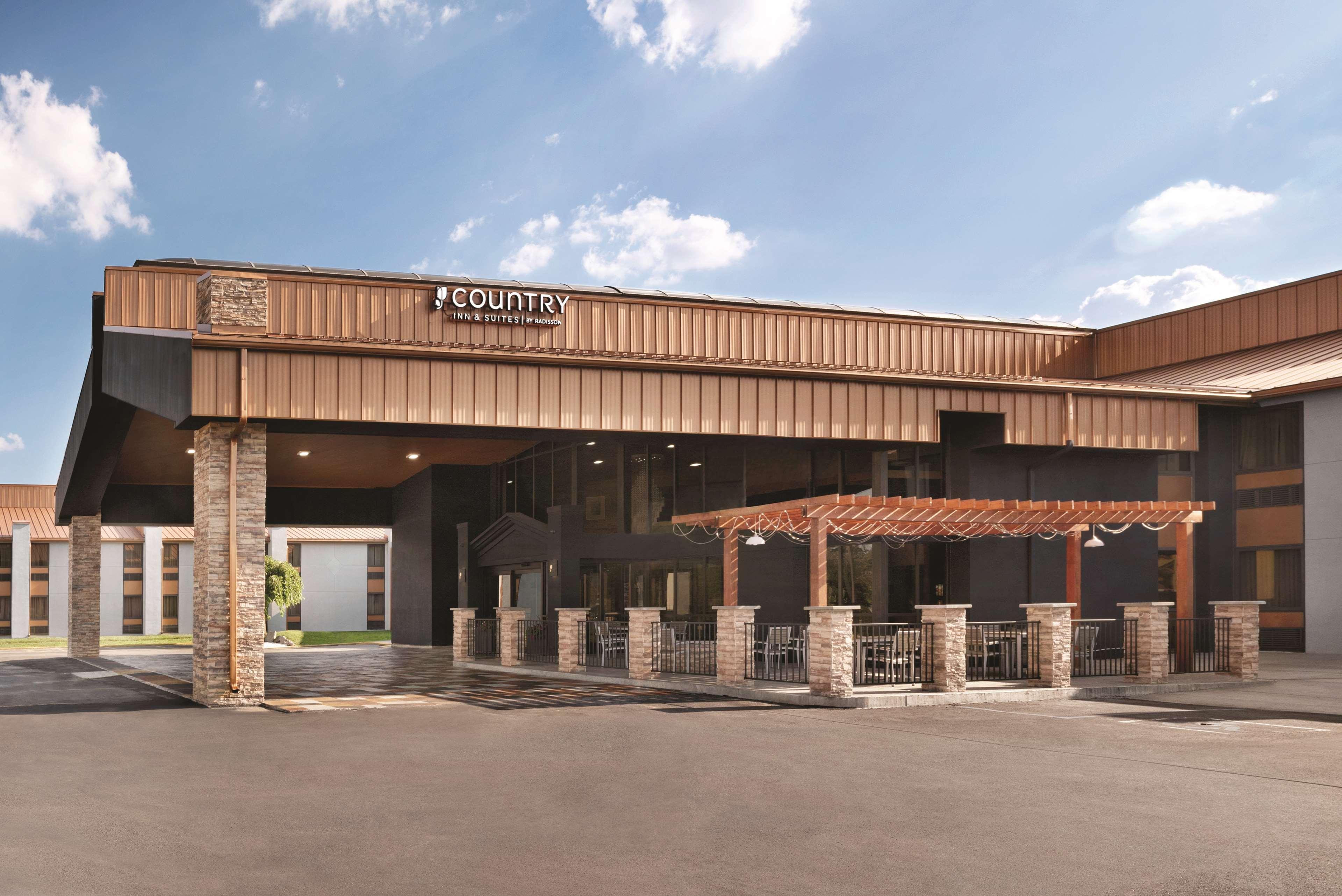 Country Inn & Suites By Radisson, Indianapolis East, In Exterior photo
